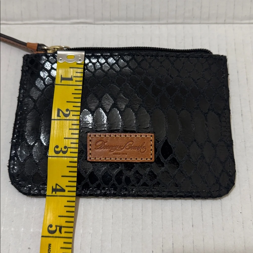 NEW Dooney & Bourke Python Snakeskin Embossed Leather Small Zipper Black Wallet - Picture 6 of 7